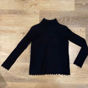Scalloped Black turtleneck Sweater - S